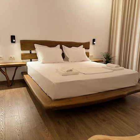 Alpeta Agrotourism & Winery - Roshnik , Berat Hotel Ngoại thất bức ảnh