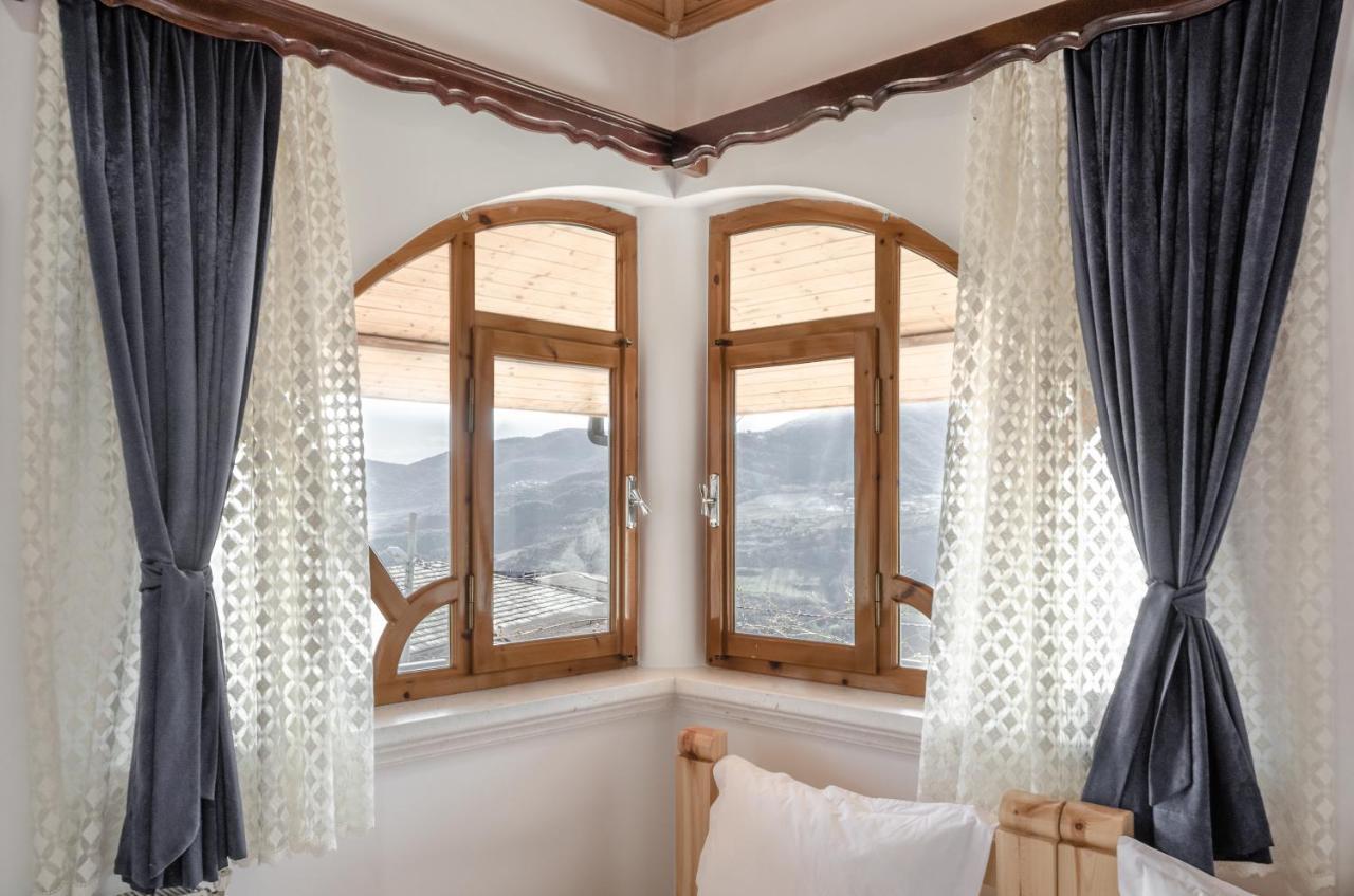 Alpeta Agrotourism & Winery - Roshnik , Berat Hotel Ngoại thất bức ảnh