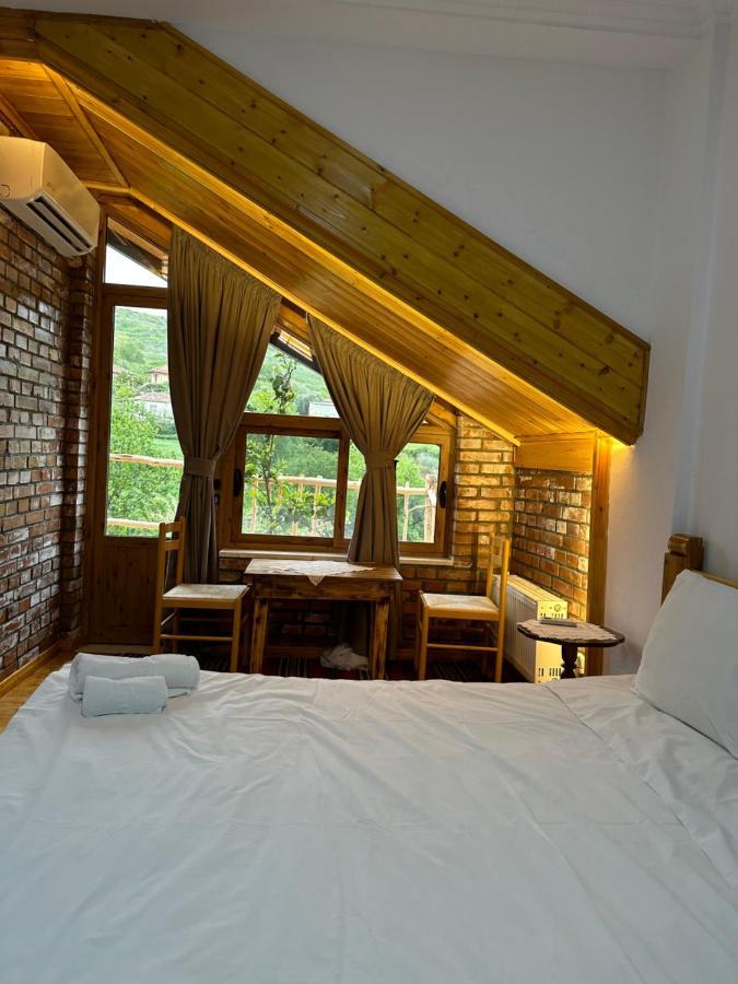 Alpeta Agrotourism & Winery - Roshnik , Berat Hotel Ngoại thất bức ảnh