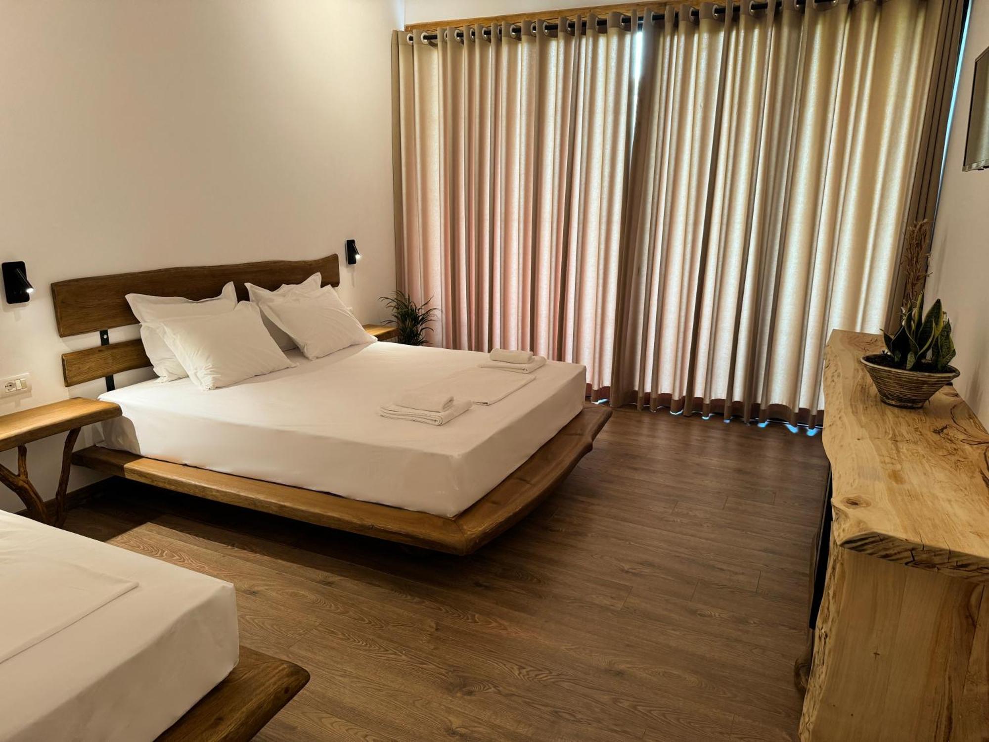 Alpeta Agrotourism & Winery - Roshnik , Berat Hotel Ngoại thất bức ảnh